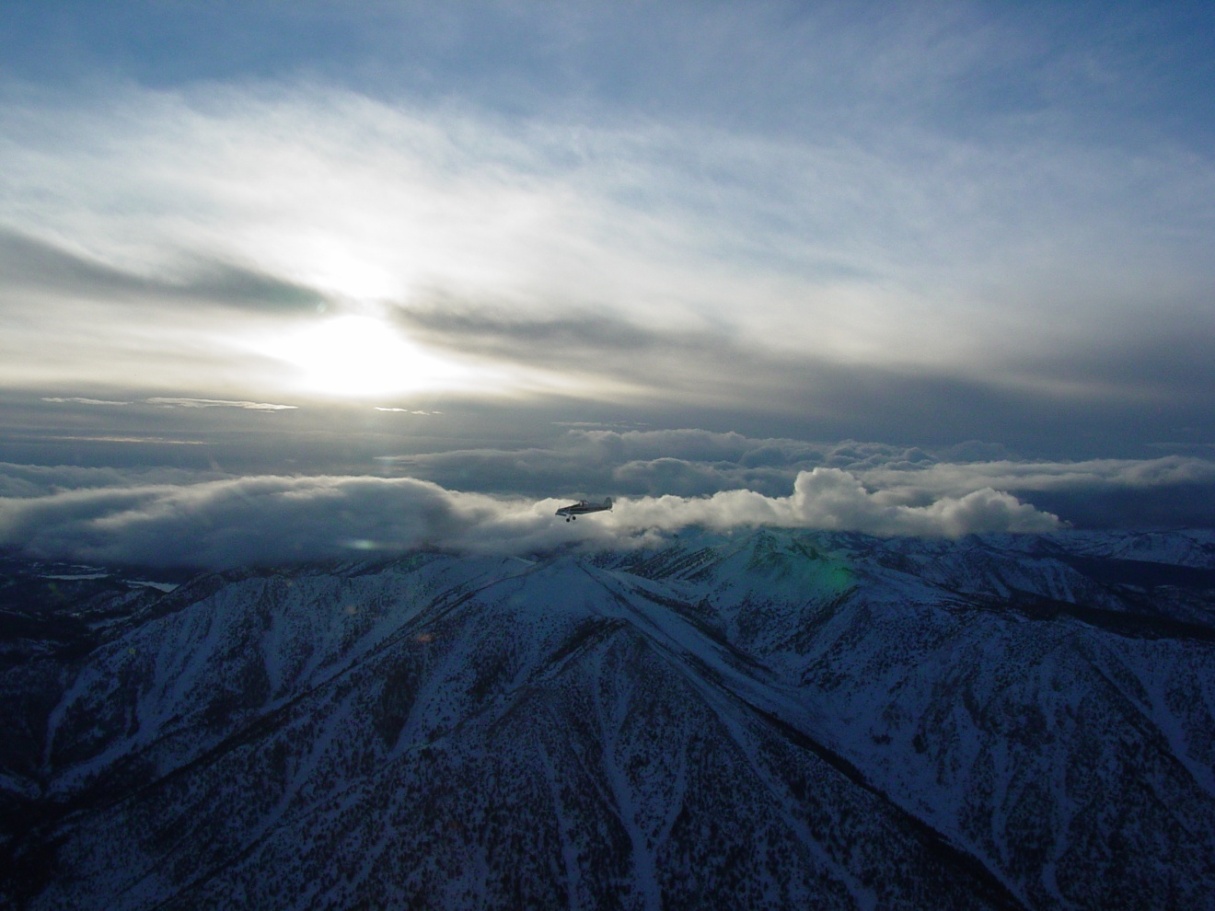 Master the Challenges of Mountain Flying