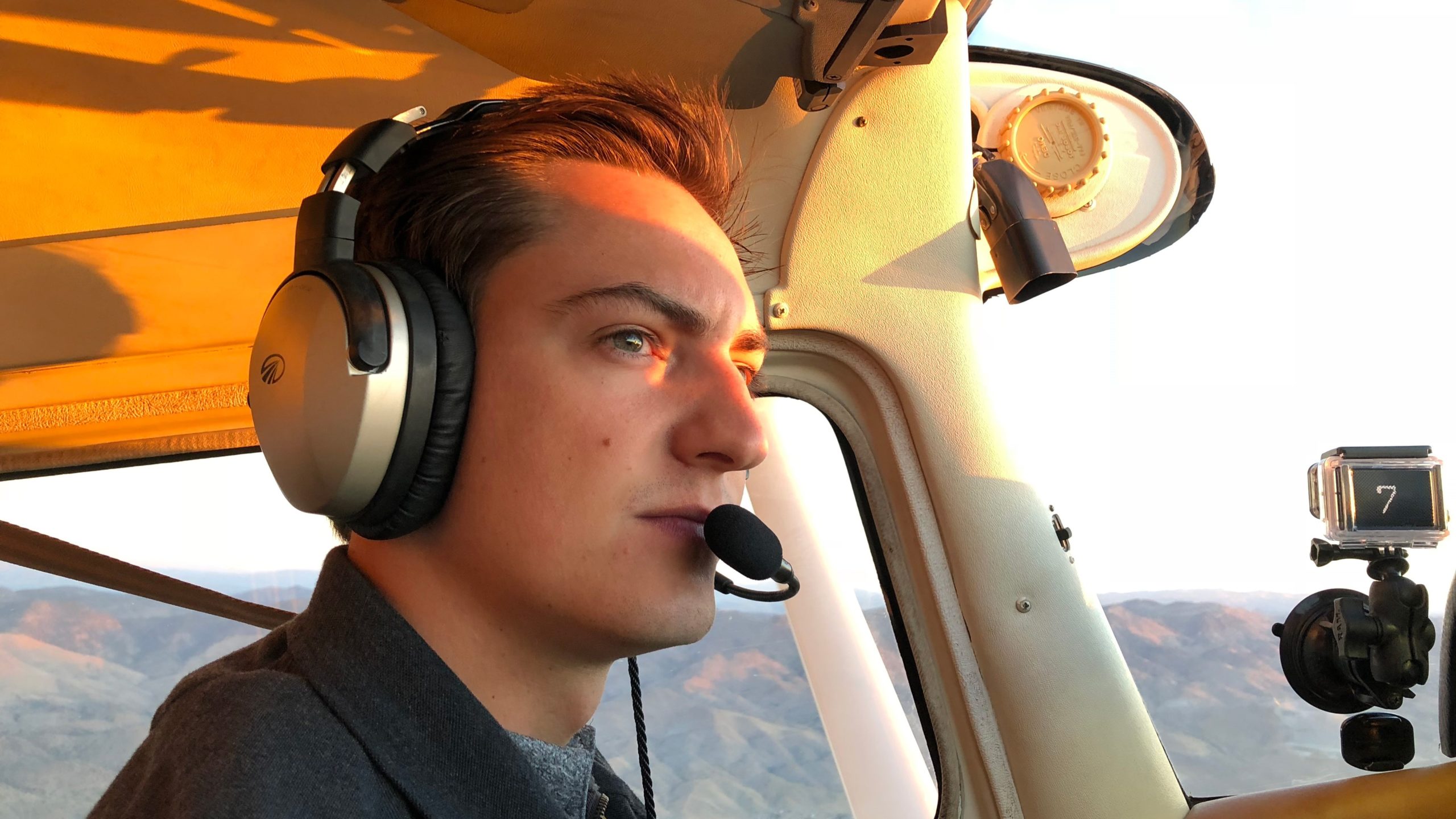 Aviation 101: AQP Series Trailer