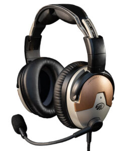 Lightspeed Delta Zulu ANR aviation headset Lightspeed Delta Zulu ANR aviation headset