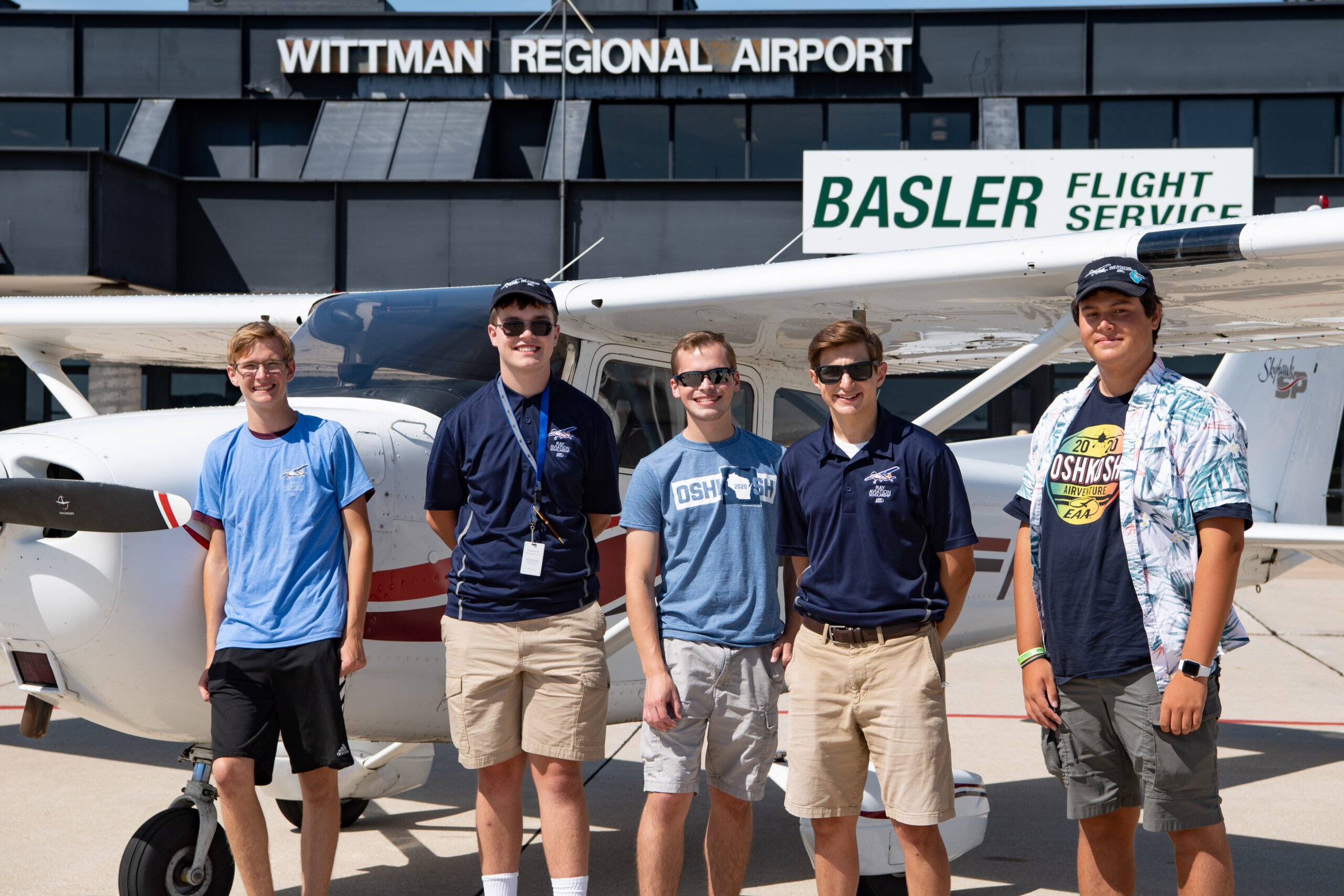 EAA Ray Aviation Scholarship program reaches 600 pilots