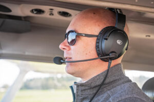 Zulu 4 ANR Aviation Headset Lifestyle Photo - 01 (WEB)